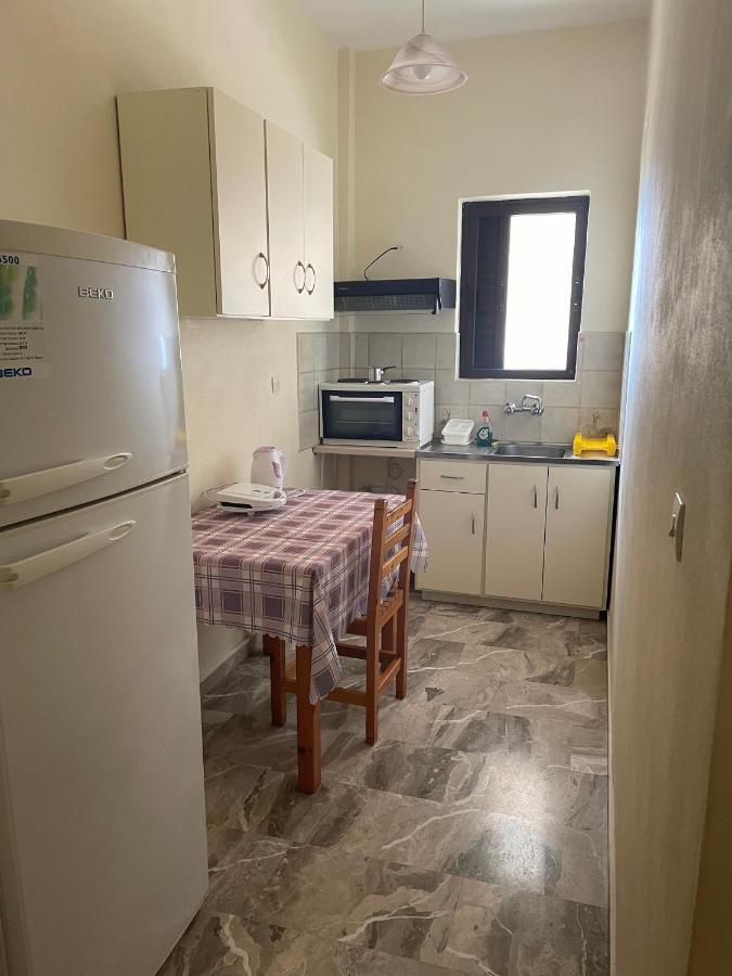 Finikas Apartment Iria Luaran gambar