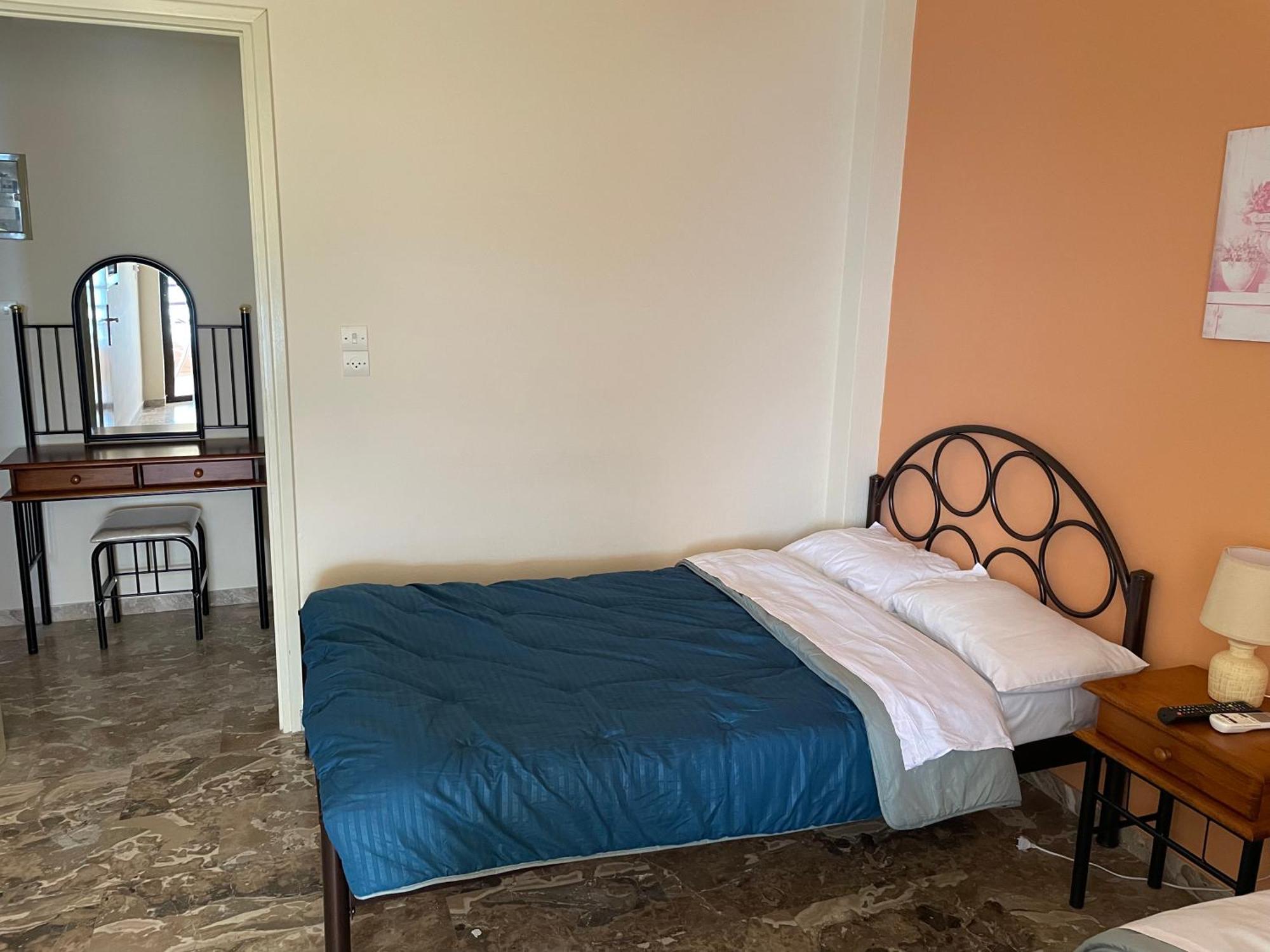 Finikas Apartment Iria Luaran gambar