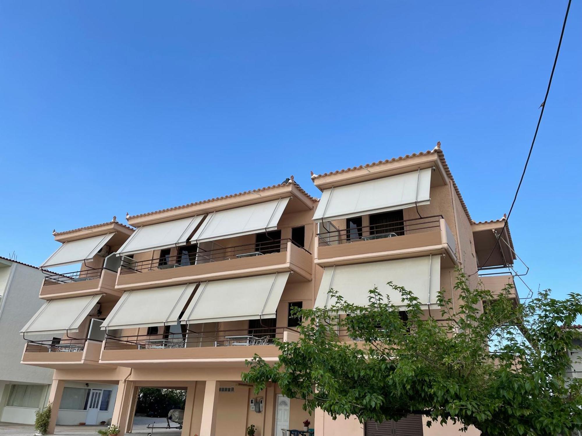 Finikas Apartment Iria Luaran gambar