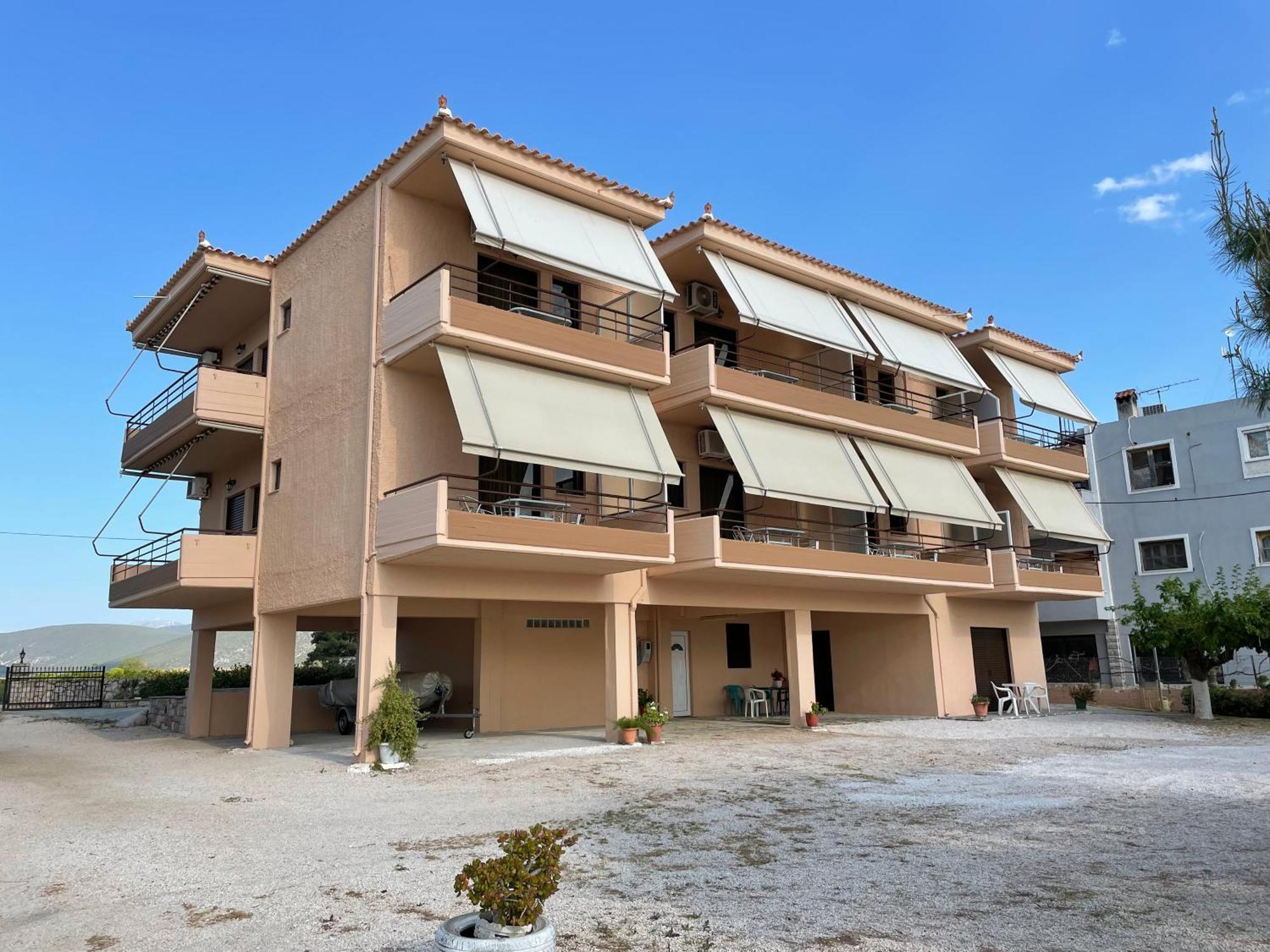 Finikas Apartment Iria Luaran gambar